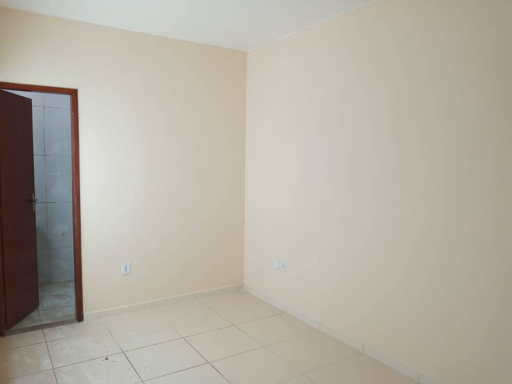 Apartamento à venda no Vinhateiro: 