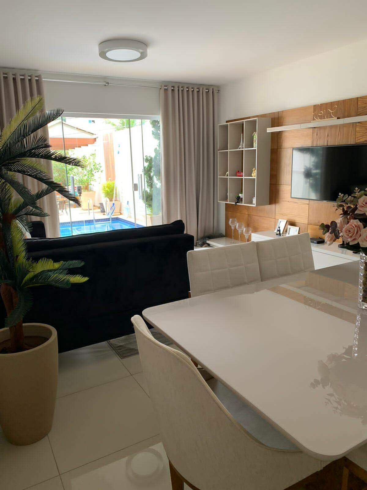 Casa à venda no Porto do Carro: 