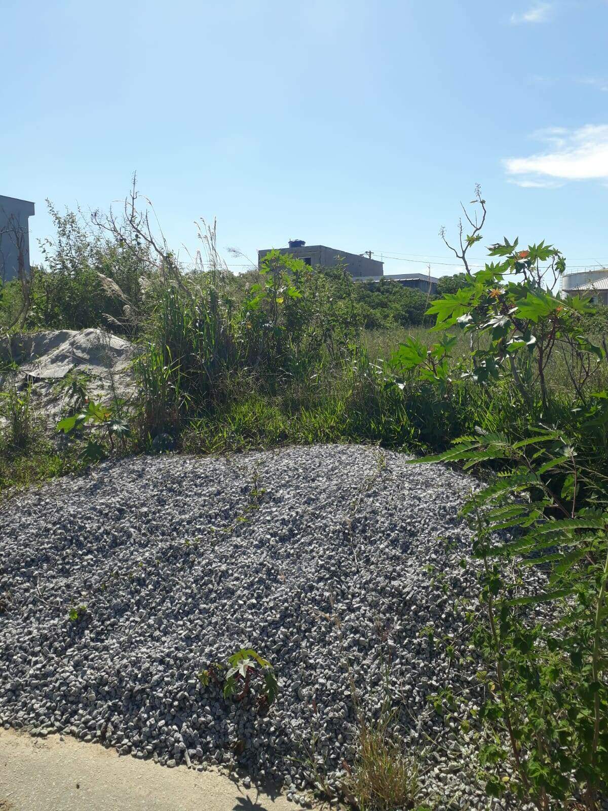 Terreno à venda no Colinas do Peró: 
