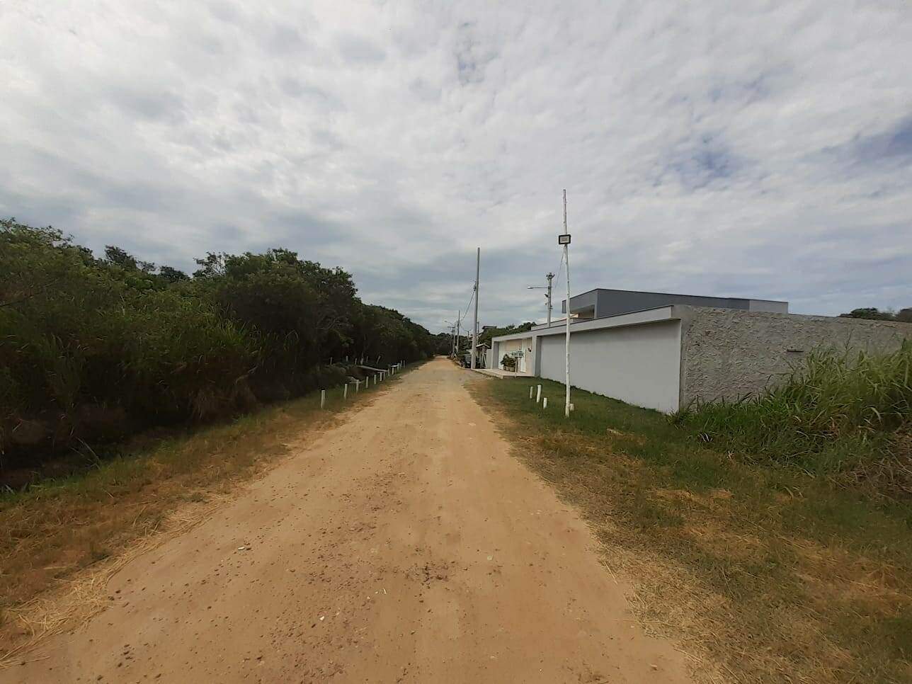 Terreno à venda no Caravelas do peró: 