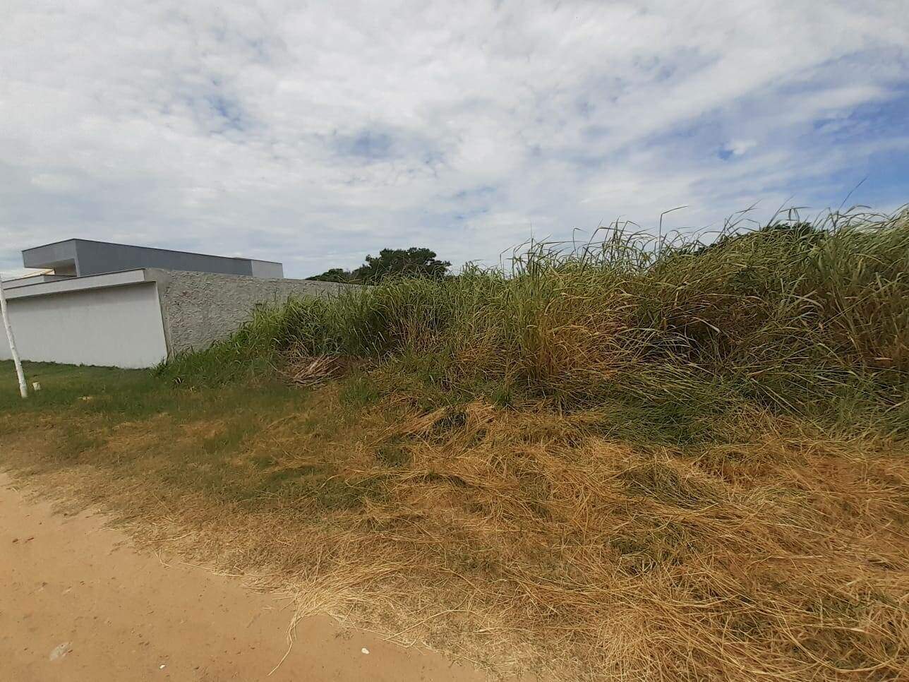 Terreno à venda no Caravelas do peró: 