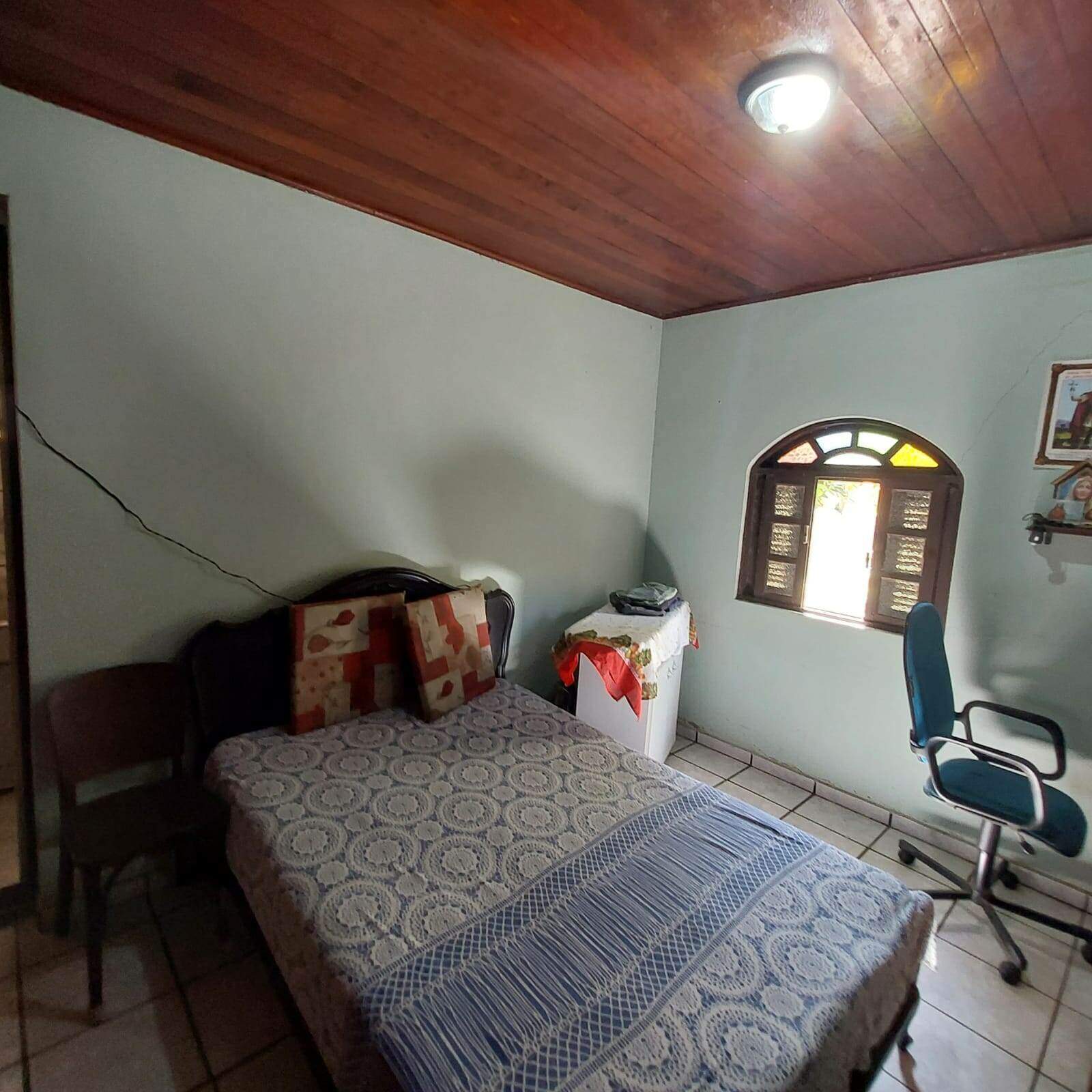 Casa à venda no Peró: 