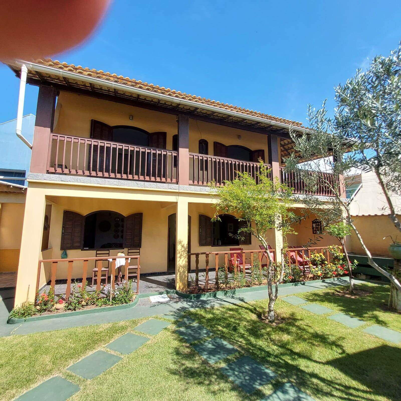 Casa à venda no Peró: 