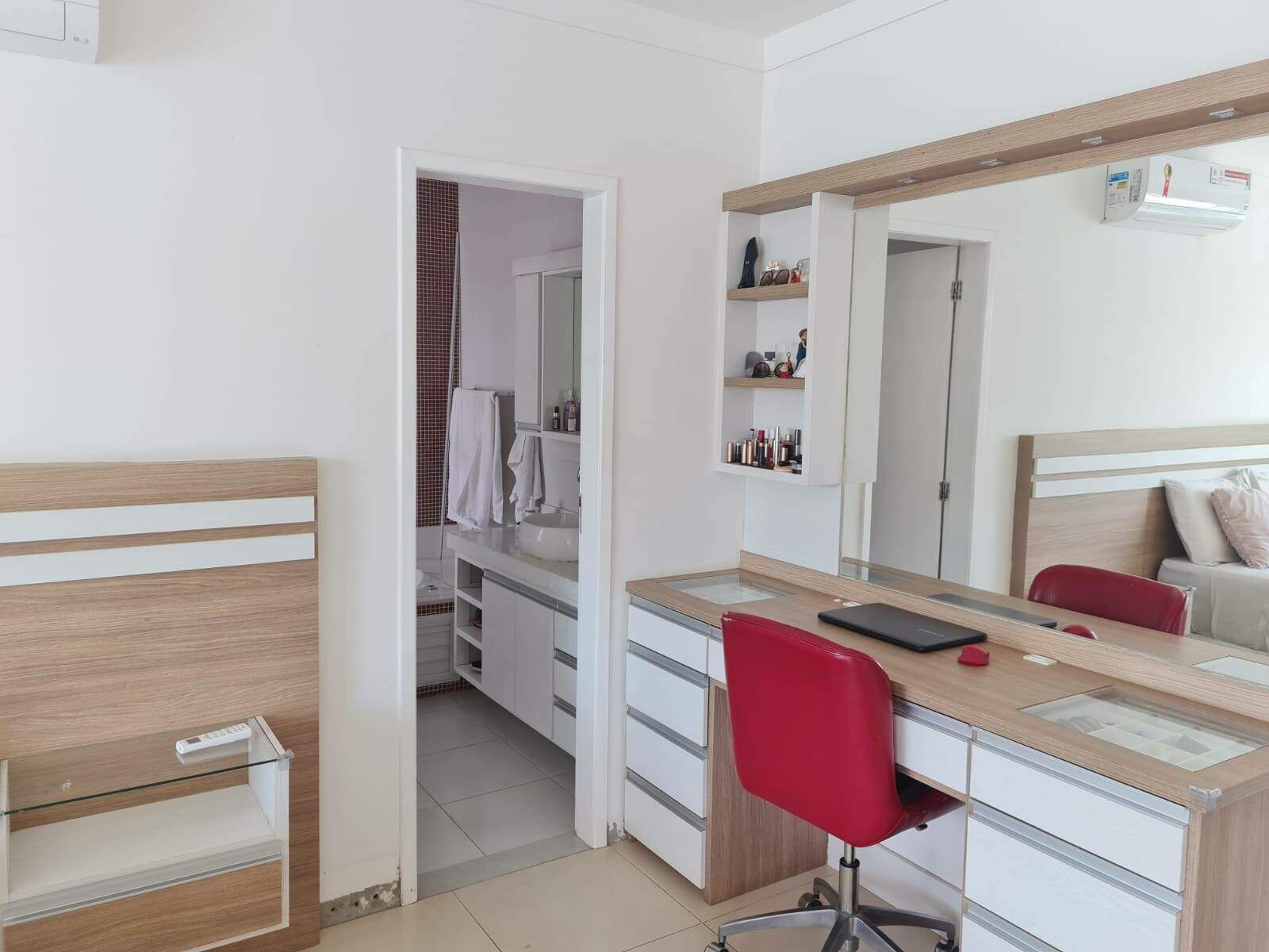 Casa à venda no Portinho: 