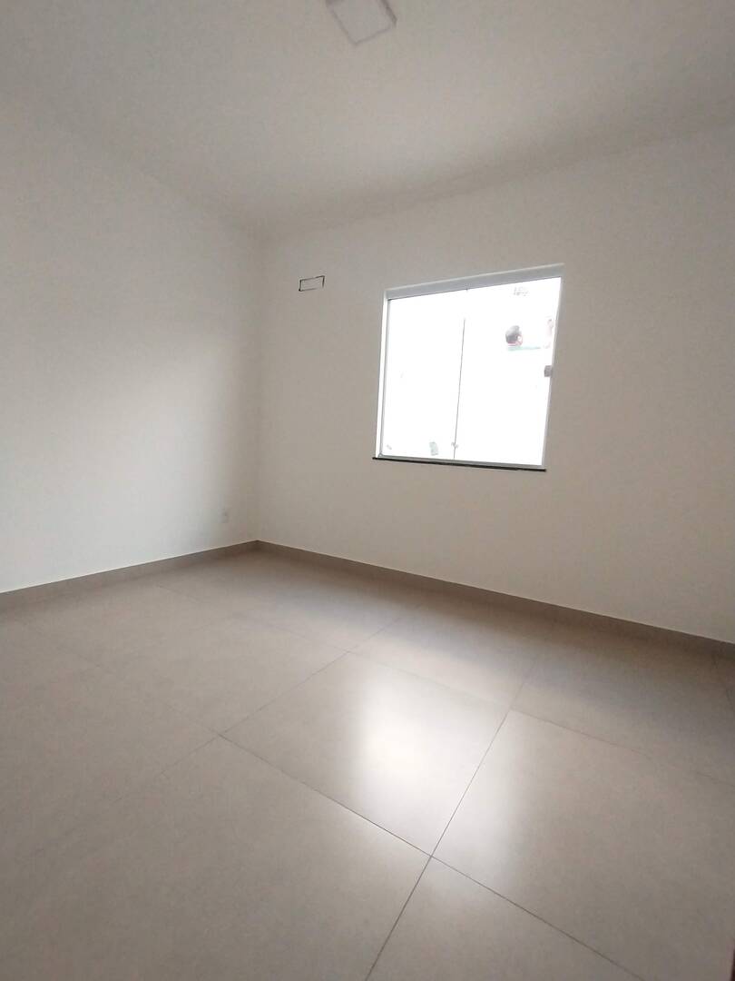 Casa à venda no Vila do Peró: 