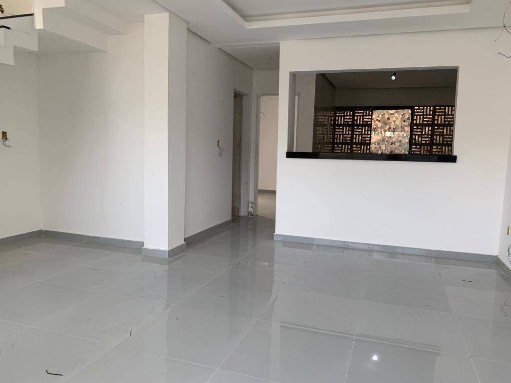 Casa em condomínio à venda no Novo Portinho: 