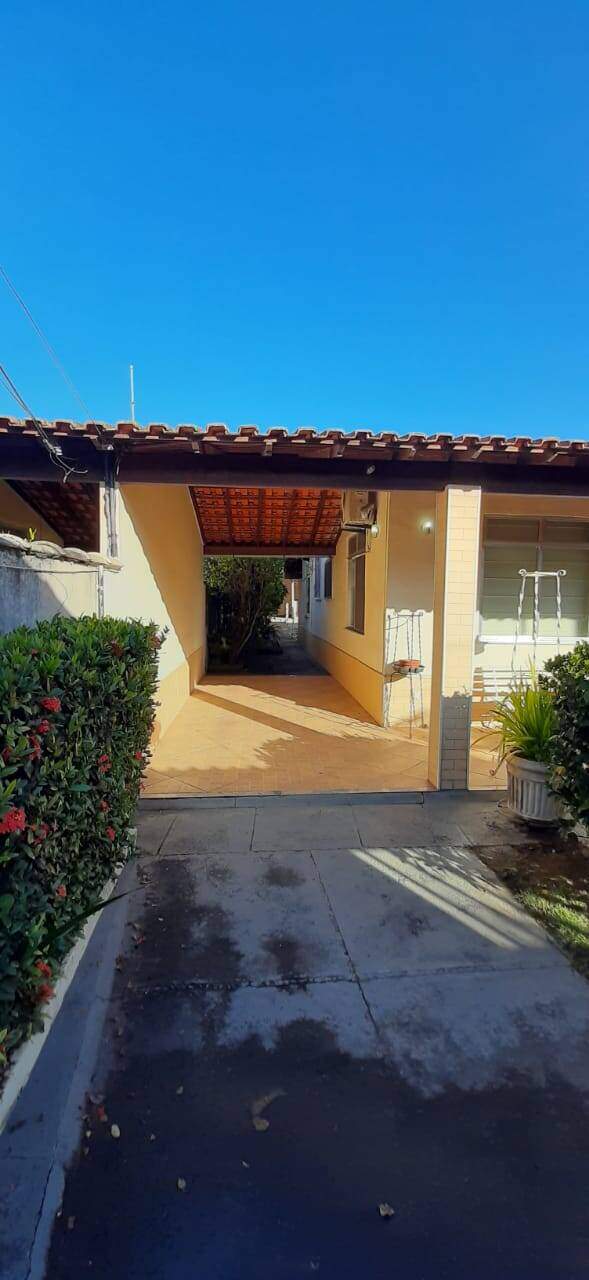 Casa à venda no Portinho: 