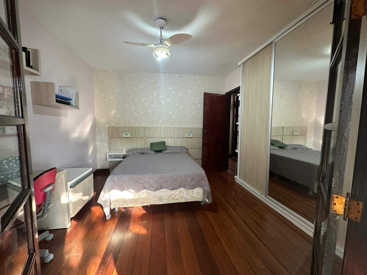 Casa à venda no Centro: 