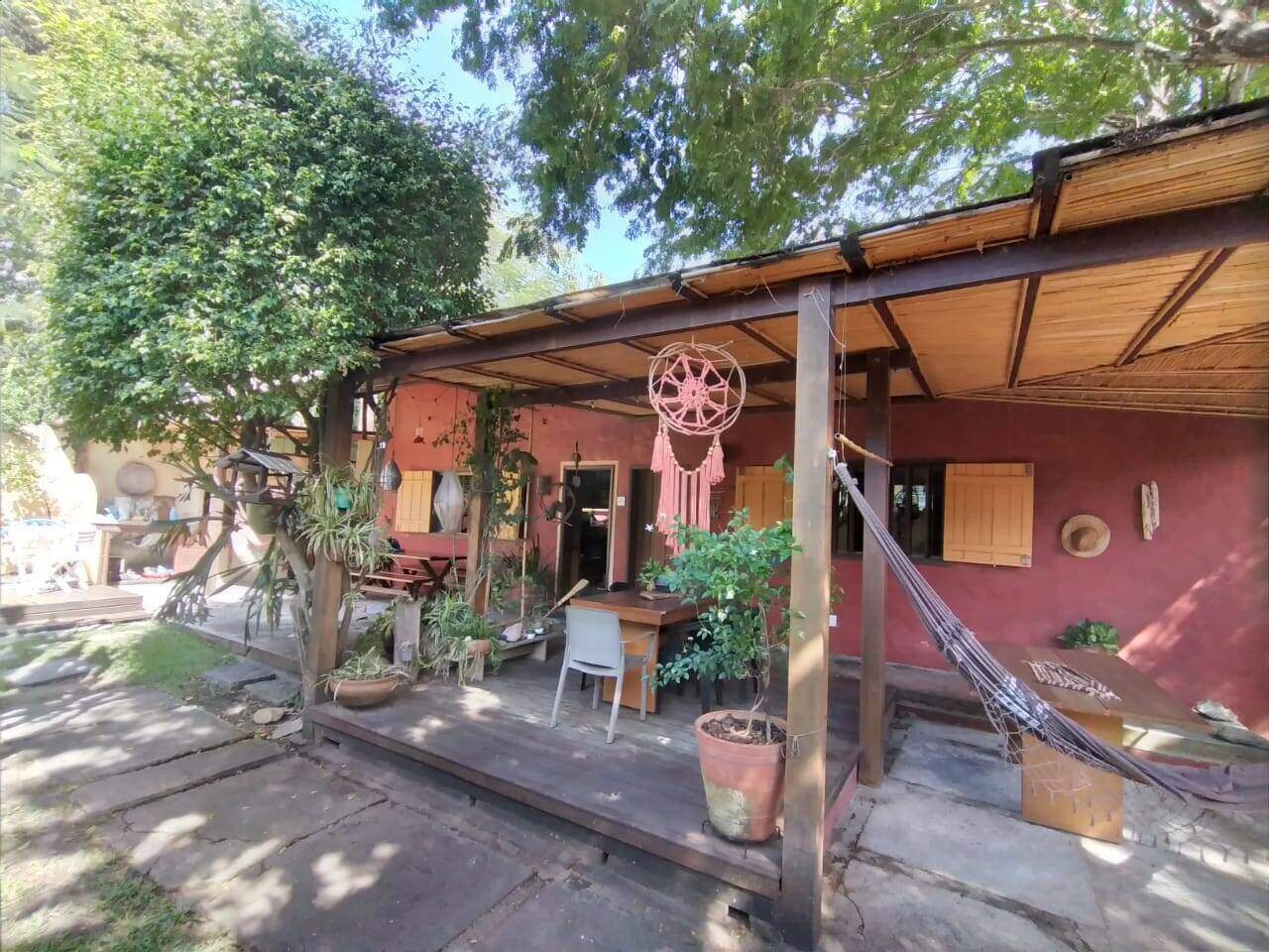 Casa à venda no Palmeiras: 