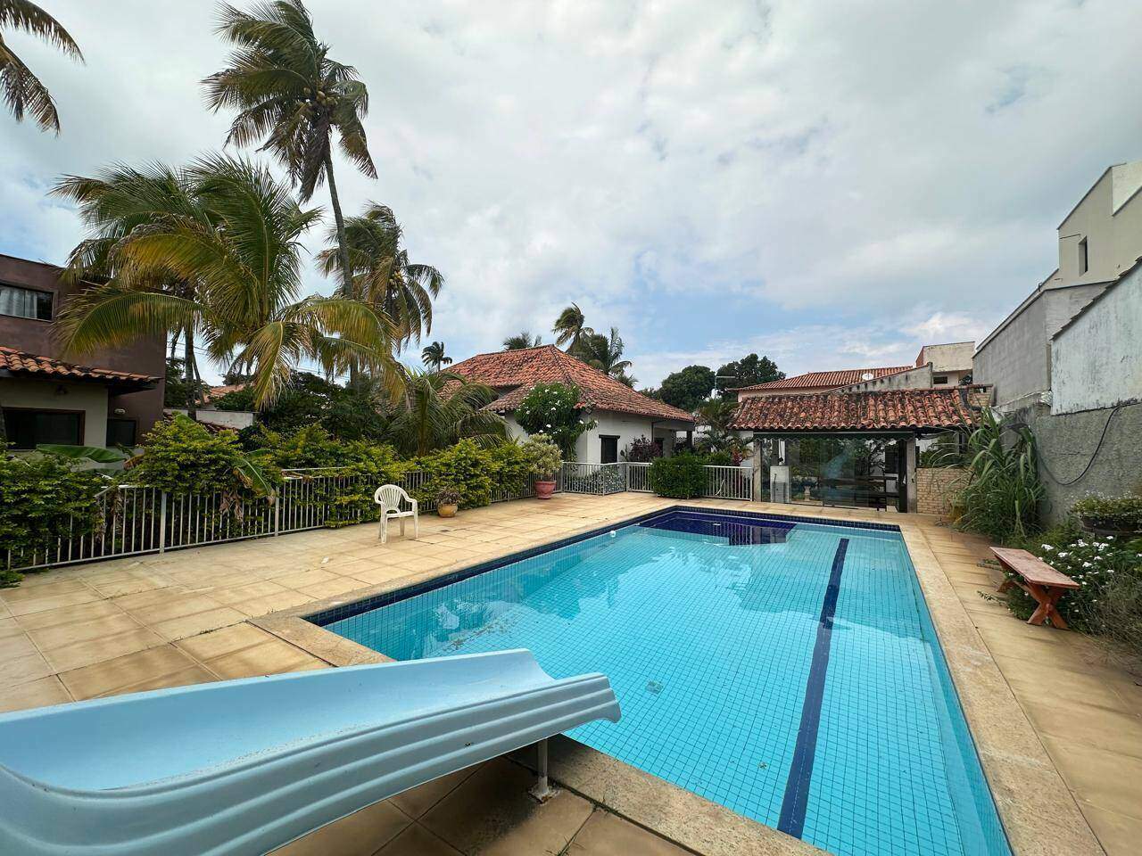 Casa à venda no Palmeiras: 