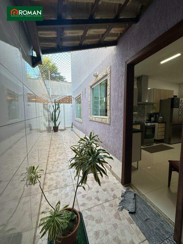 Casa à venda no Palmeiras: 
