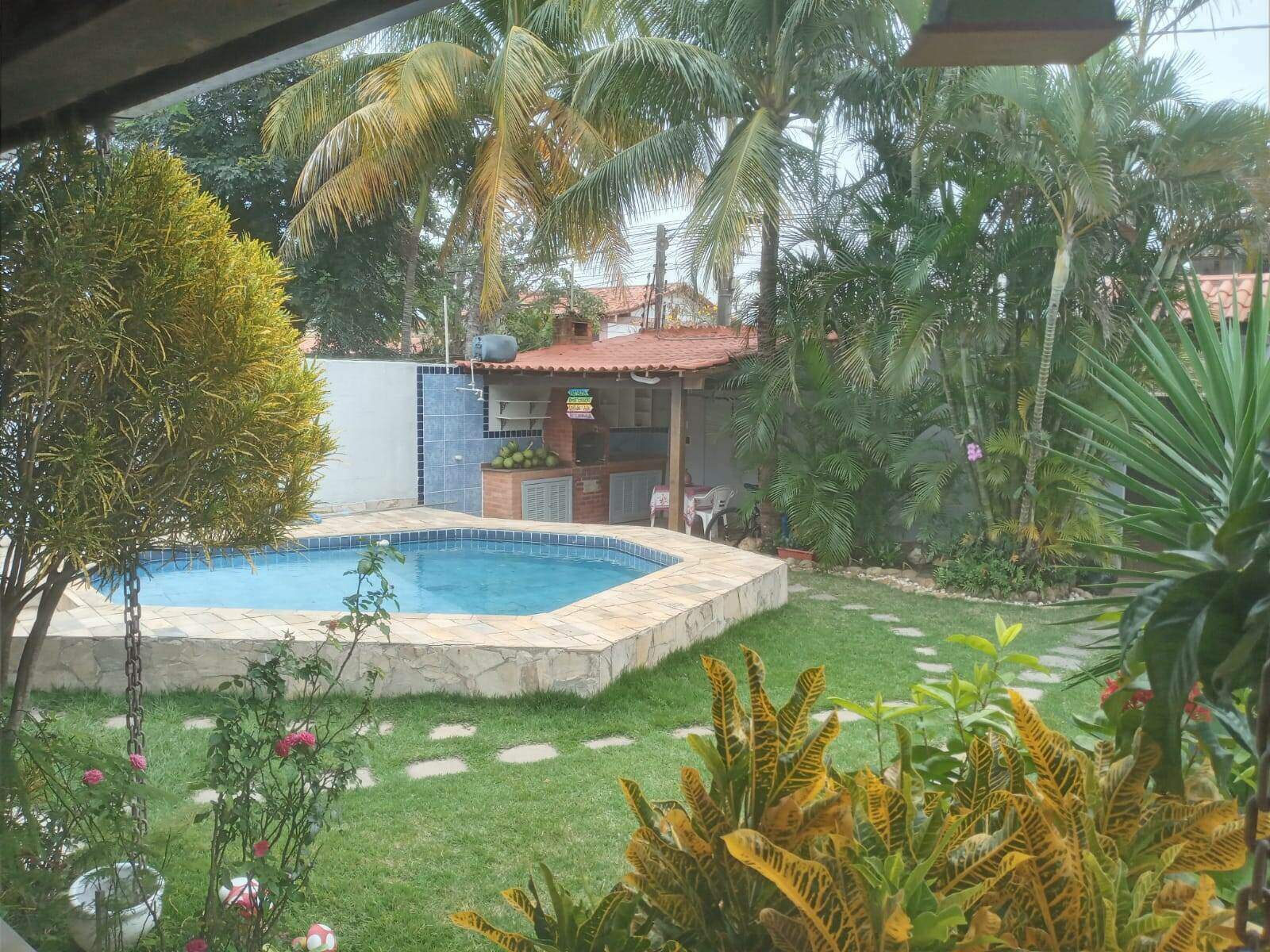 Casa à venda no Portinho: 