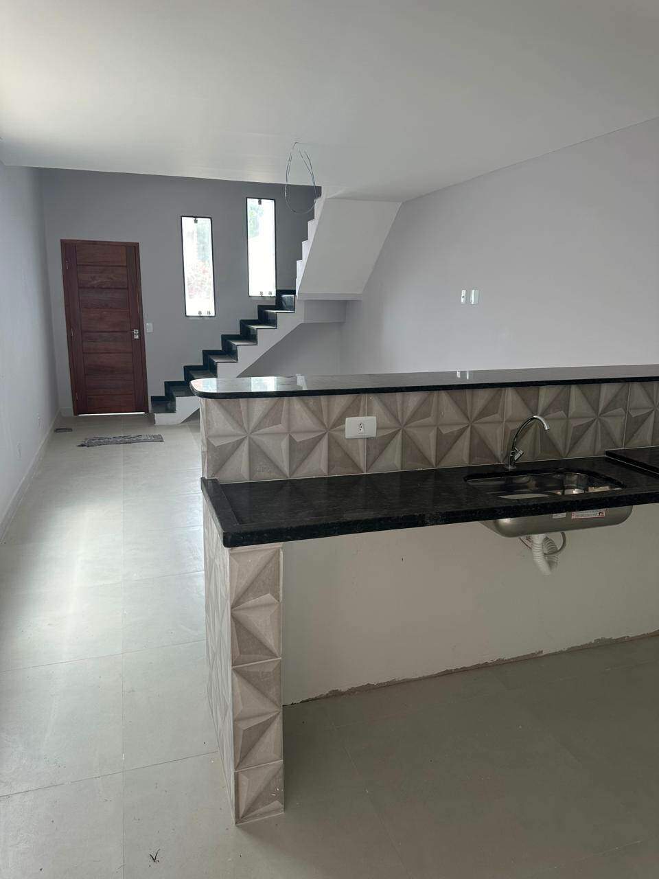 Casa à venda no Parque Balneário São Francisco: 