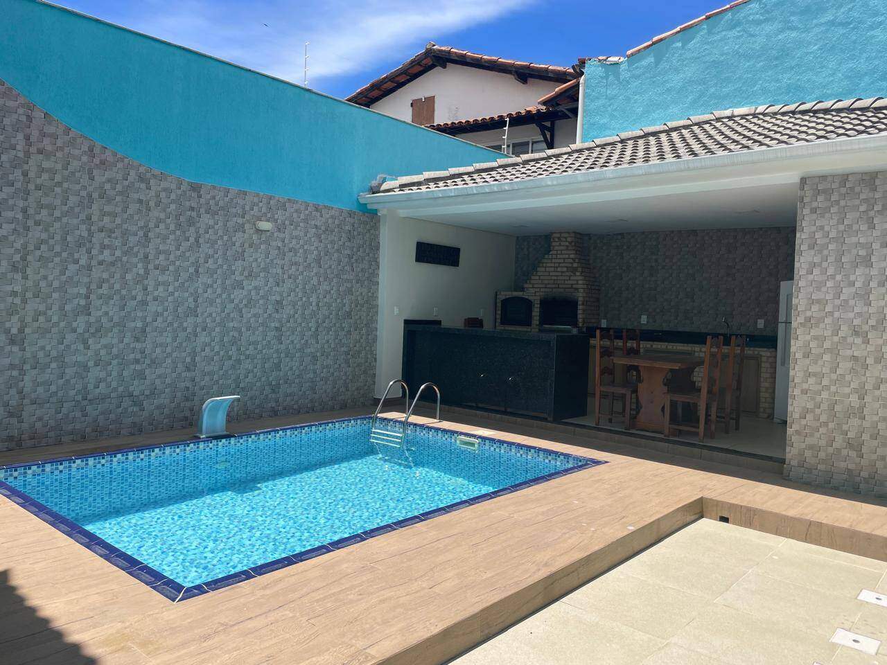 Casa à venda no Portinho: 