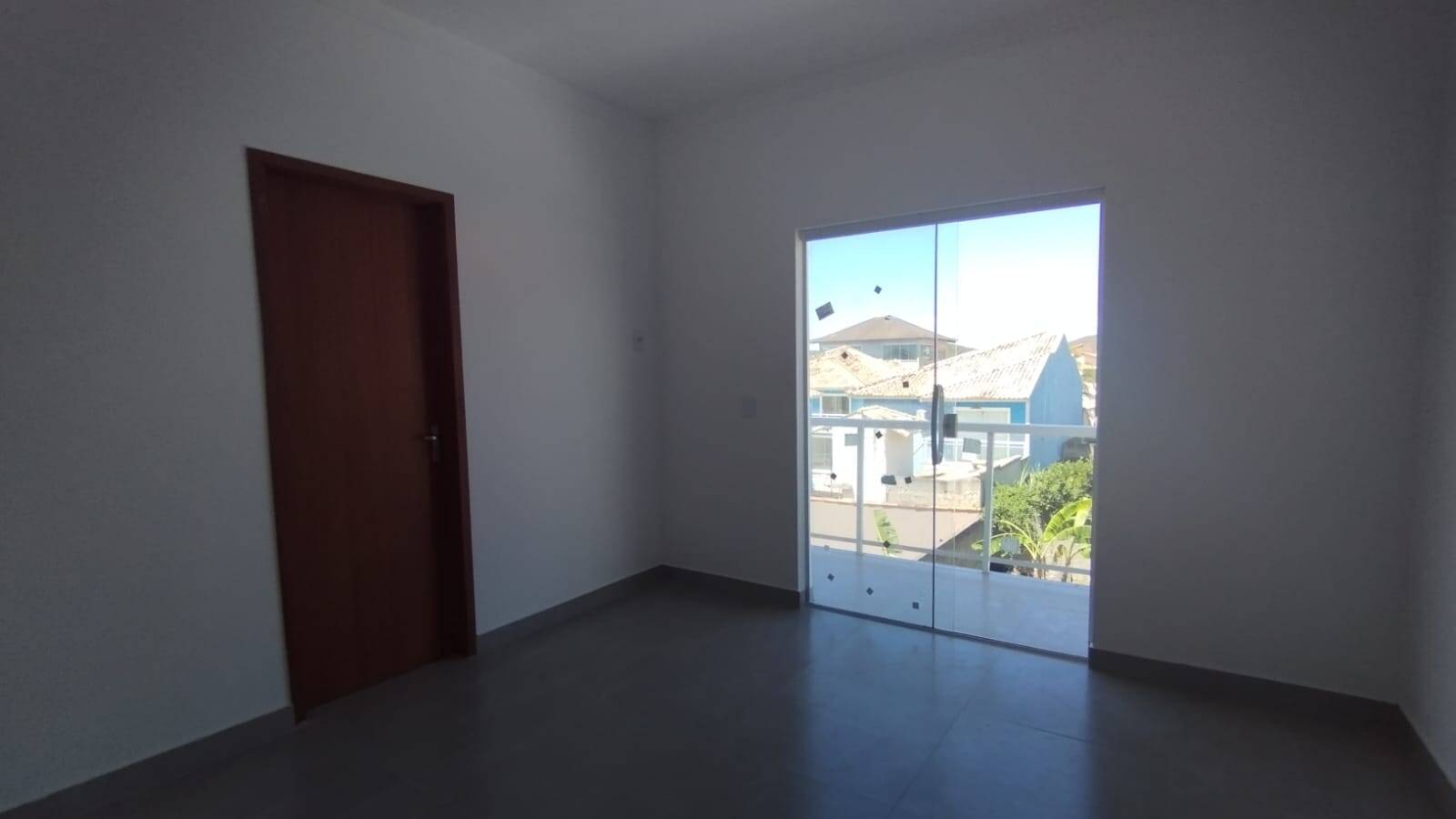 Casa à venda no Vila do Peró: 