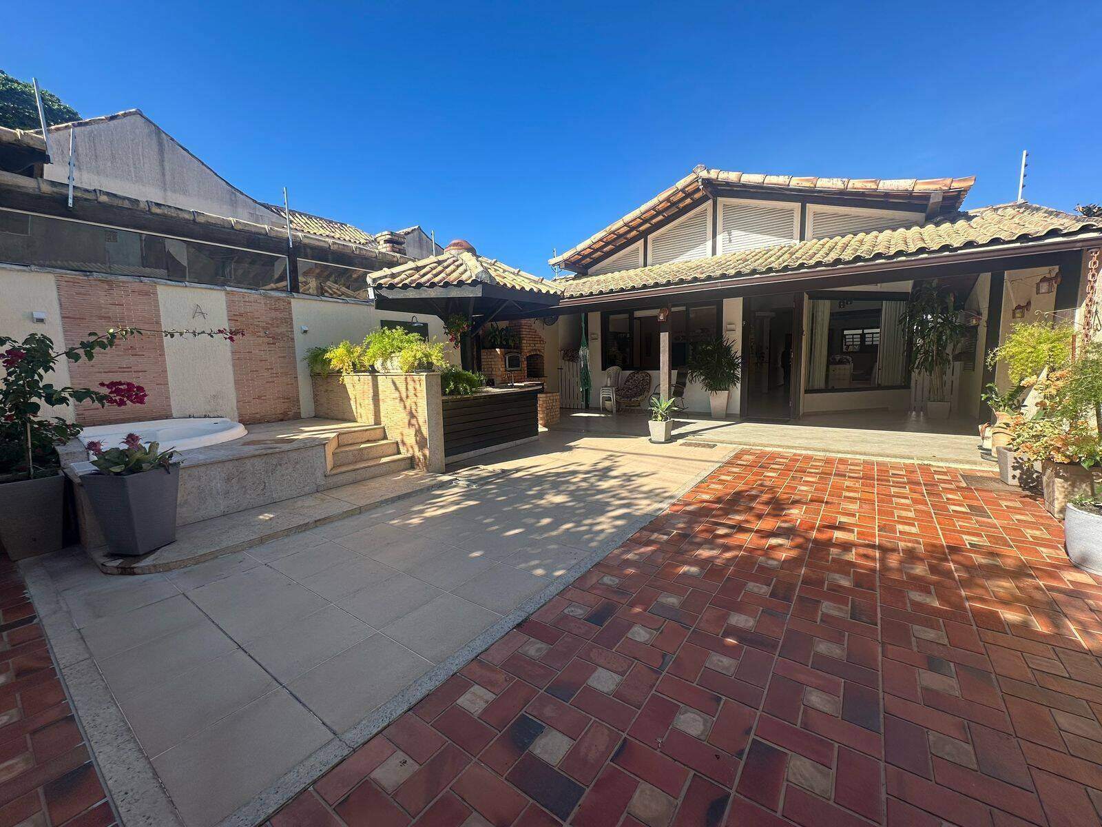 Casa à venda no Palmeiras: 