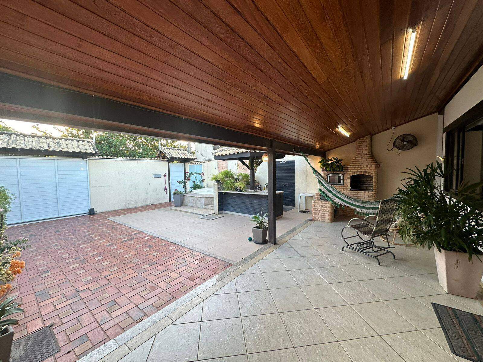 Casa à venda no Palmeiras: 