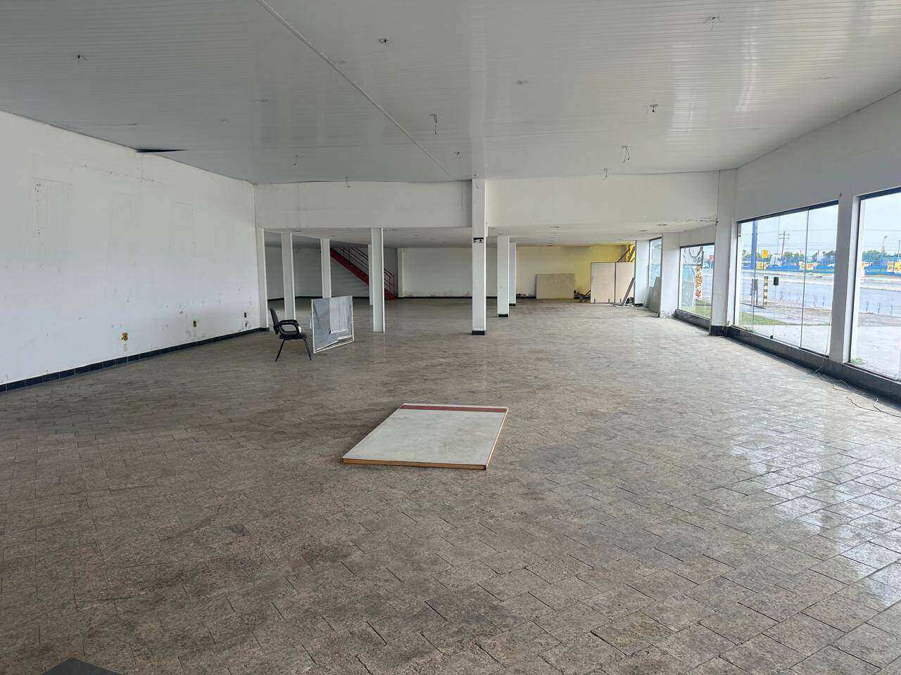 Prédio comercial para aluguel no São Cristovão: 