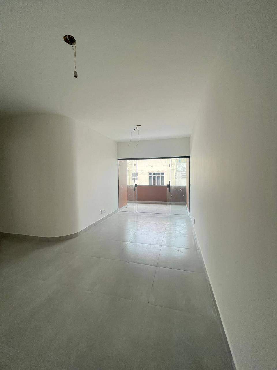 Apartamento à venda no Portinho: 