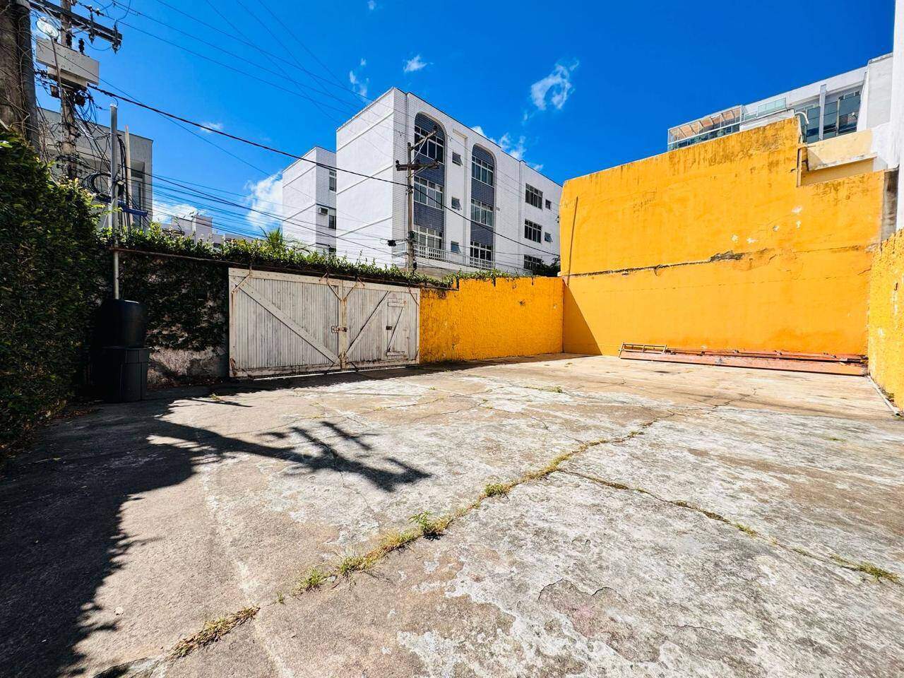 Casa à venda no Centro: 