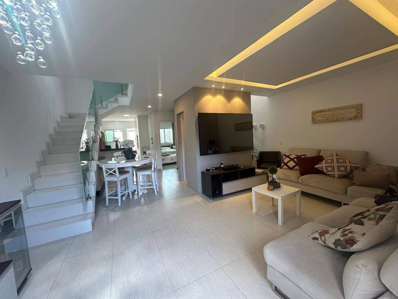 Casa à venda no Portinho: 