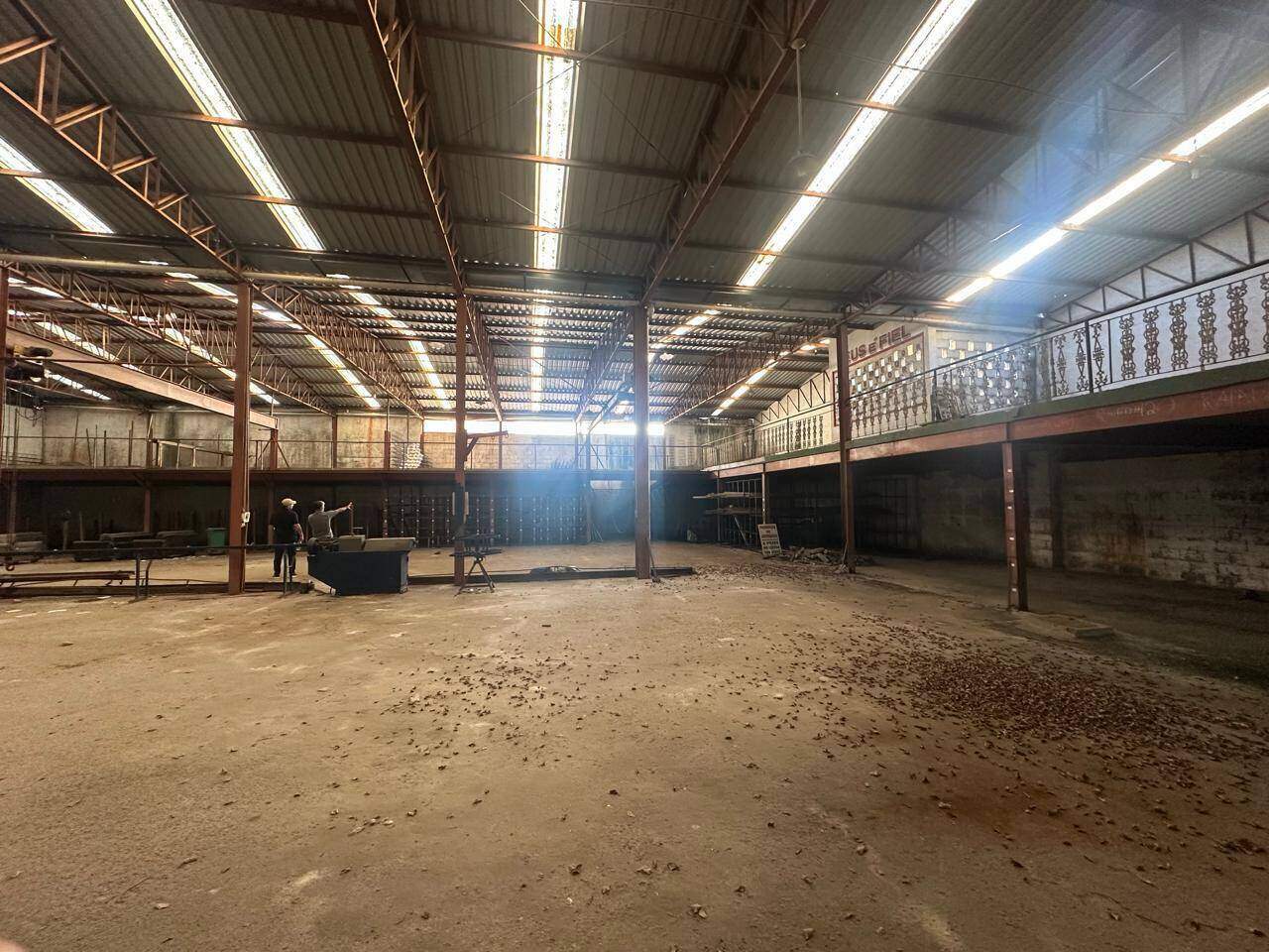 Galpão à venda no Jardim Flamboyant: 