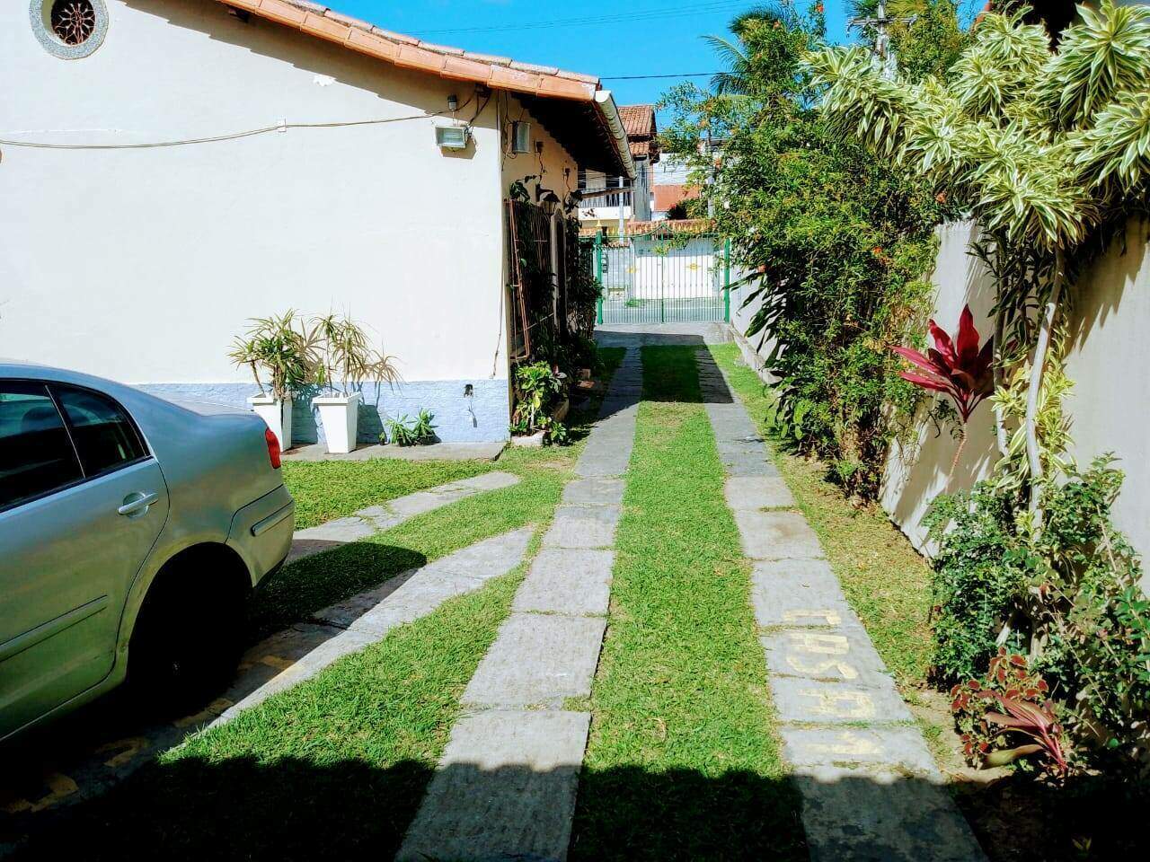 Casa para aluguel no Braga: 