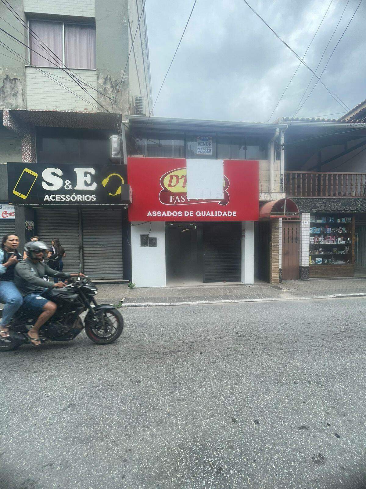 Casa para aluguel no Centro: 