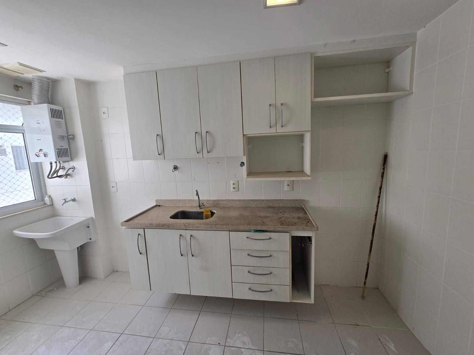 Apartamento para aluguel no Parque Riviera: 