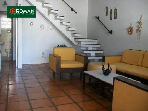 Casa em condomínio à venda no Algodoal: 