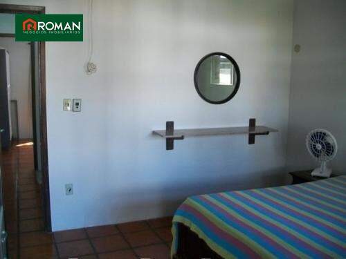 Casa em condomínio à venda no Algodoal: 