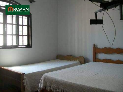 Casa em condomínio à venda no Algodoal: 