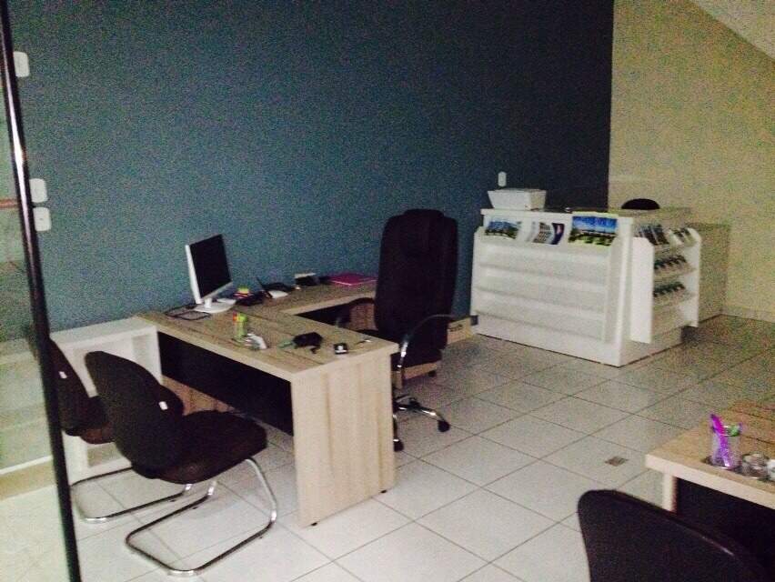 Loja à venda no Jardim Flamboyant: 