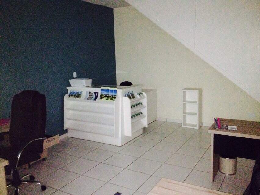 Loja à venda no Jardim Flamboyant: 