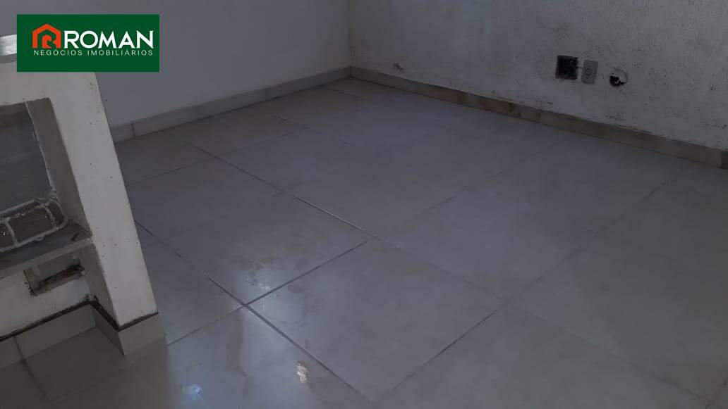 Casa em condomínio à venda no Portinho: 