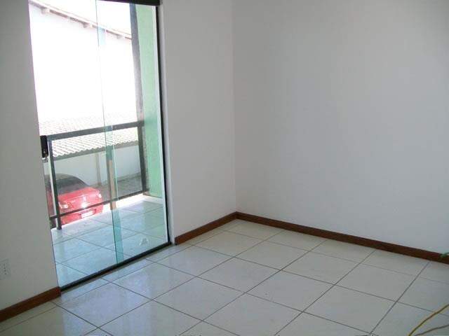 Casa em condomínio à venda no Parque Burle: 