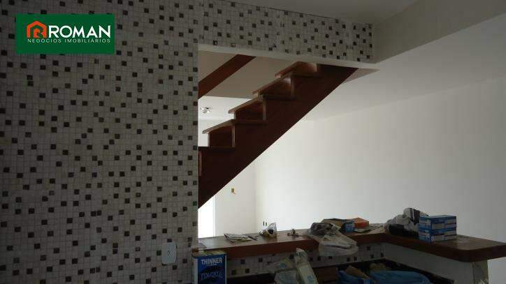 Casa em condomínio à venda no chacara do peró: 