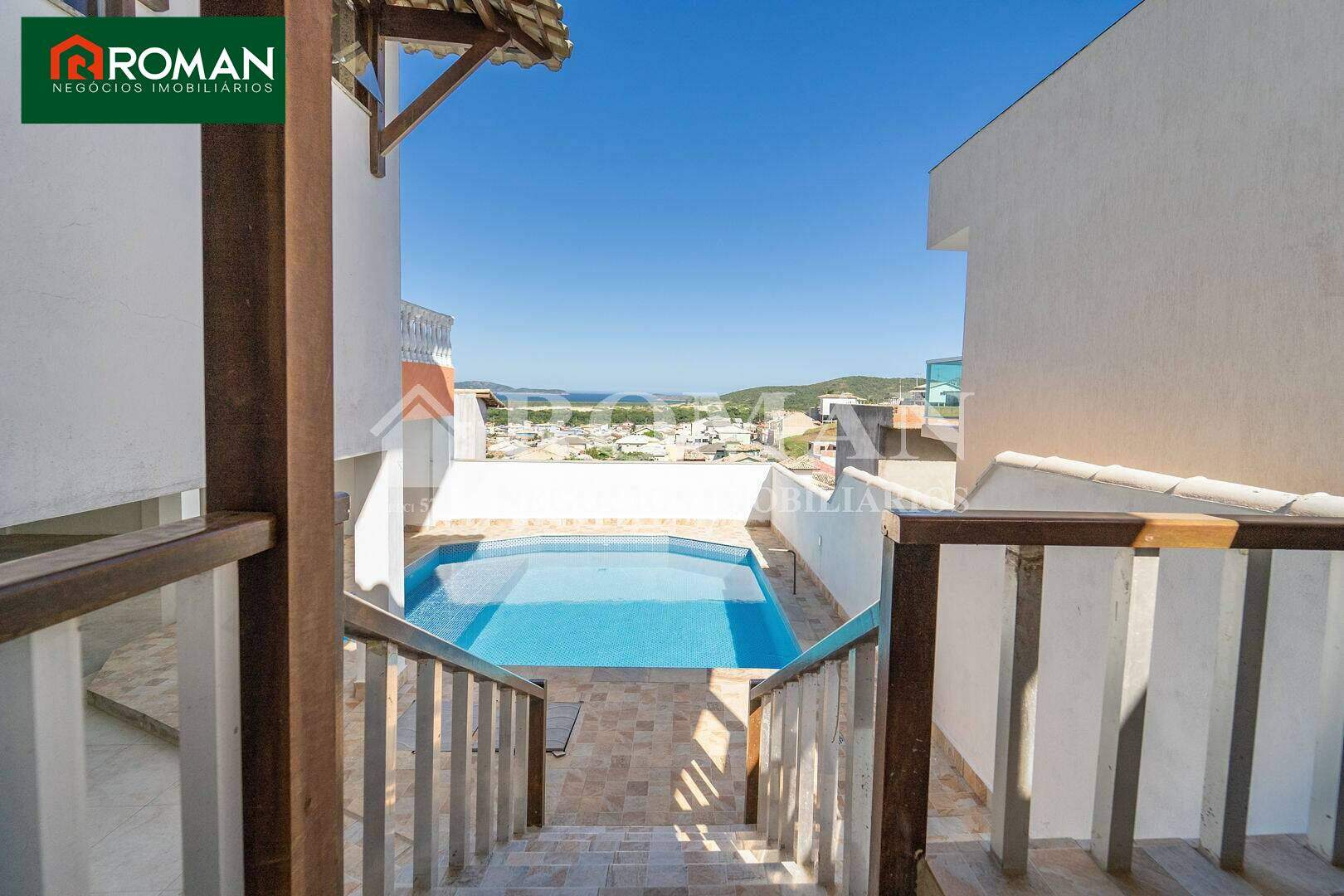 Casa à venda no Peró: 