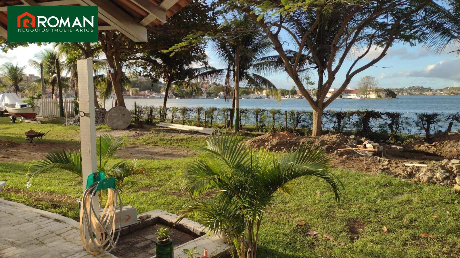 Casa em condomínio à venda no Siqueira: 