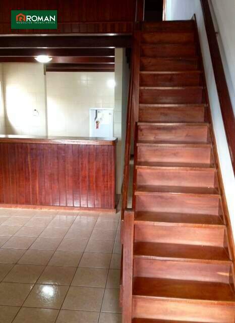 Casa à venda no Peró: 