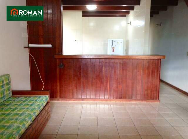 Casa à venda no Peró: 