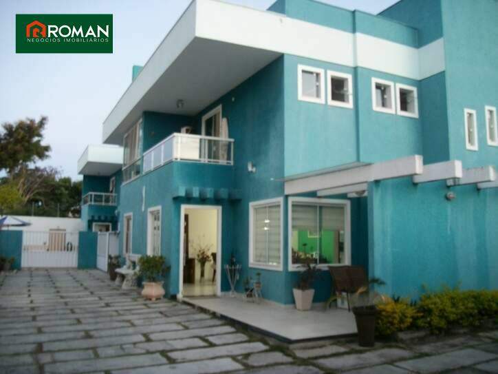 Casa em condomínio à venda no Palmeiras: 