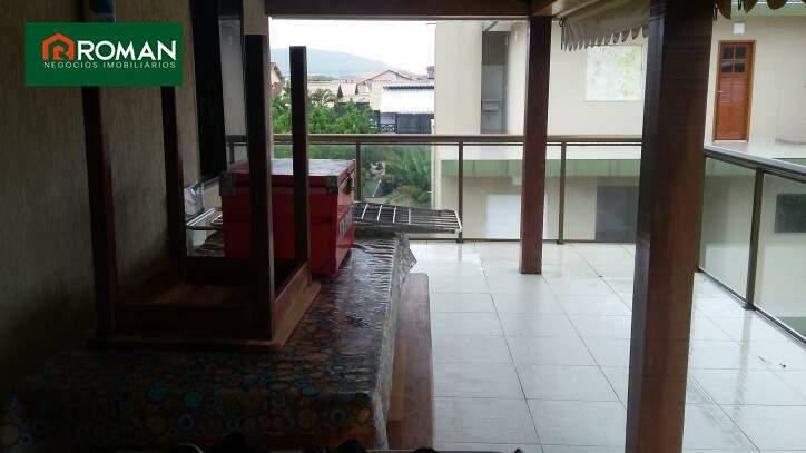 Apartamento à venda no Peró: 