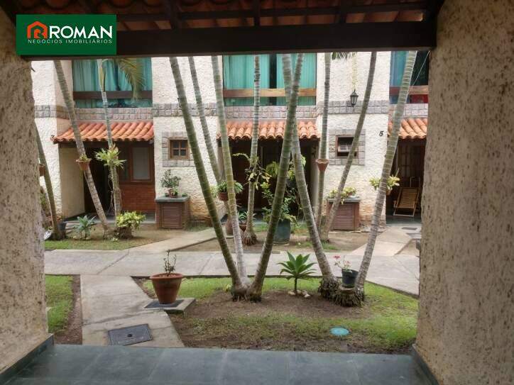 Casa em condomínio à venda no Palmeiras: 