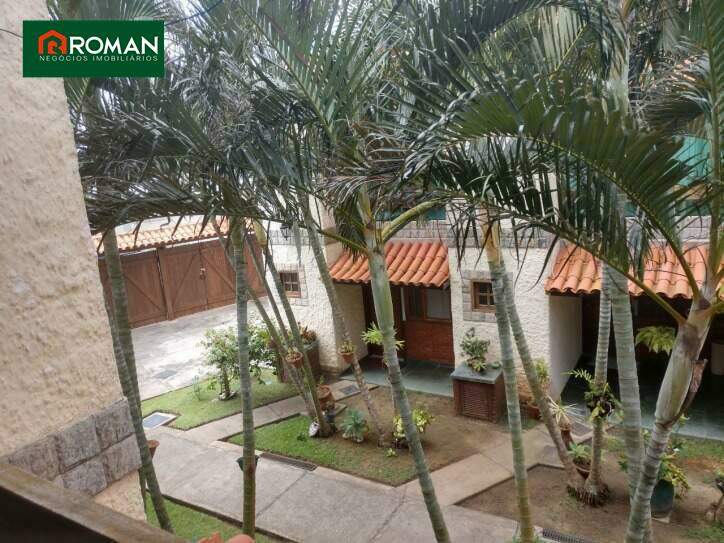 Casa em condomínio à venda no Palmeiras: 