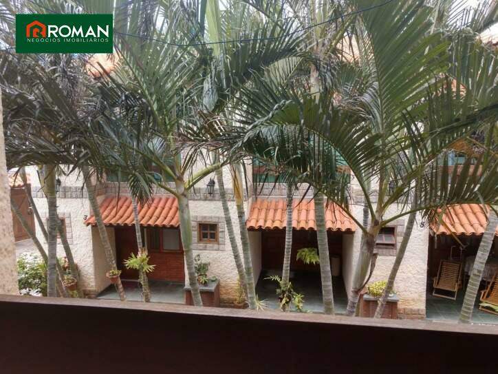 Casa em condomínio à venda no Palmeiras: 