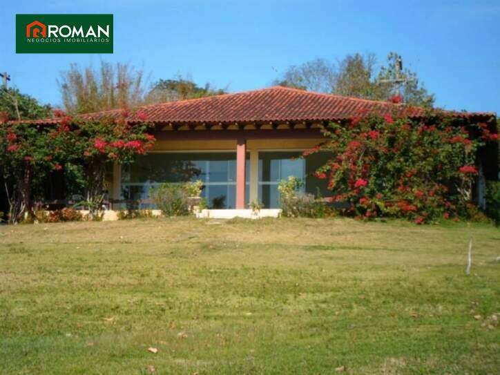 Casa em condomínio à venda no Outeiro: 