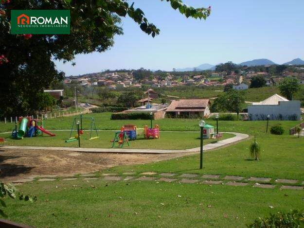 Casa em condomínio à venda no Outeiro: 