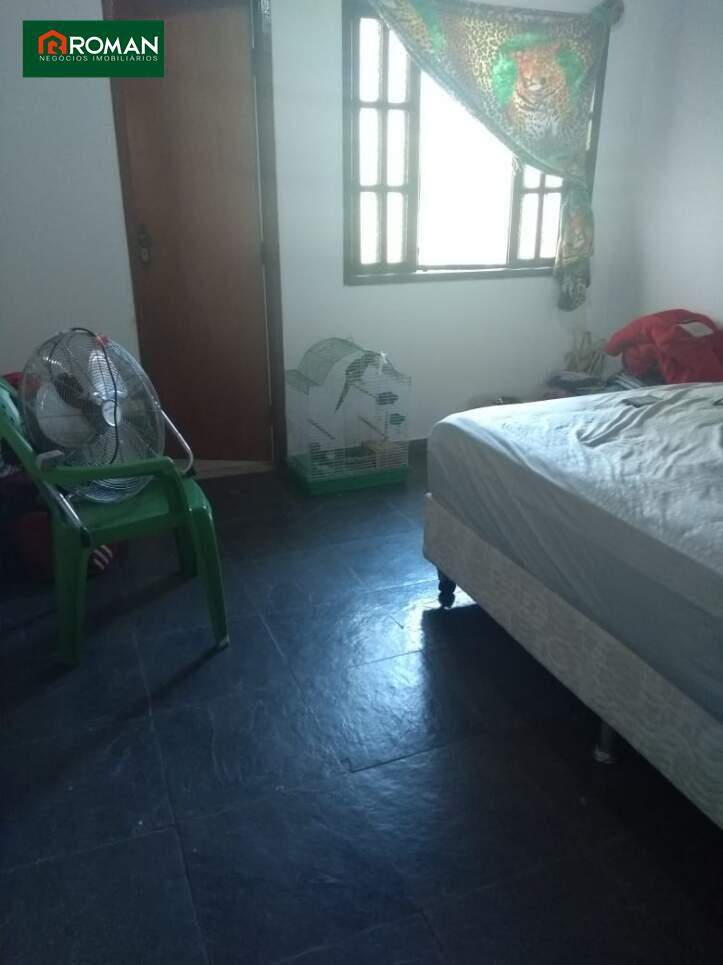 Casa em condomínio à venda no Palmeiras: 