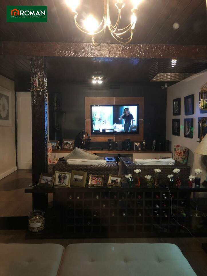 Casa à venda no Centro: 